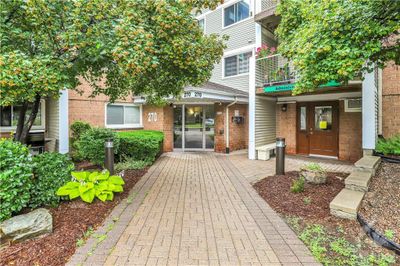 307 - 270 Brittany Dr, Condo with 1 bedrooms, 1 bathrooms and null parking in Ottawa ON | Image 2