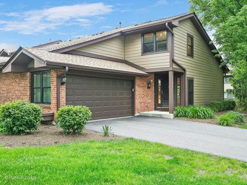131 White Birch Ln, Westmont, IL, 60559-1094 | Card Image