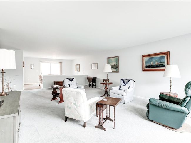 3855 Butternut Ct, Condo with 2 bedrooms, 2 bathrooms and null parking in Port Huron MI | Image 5