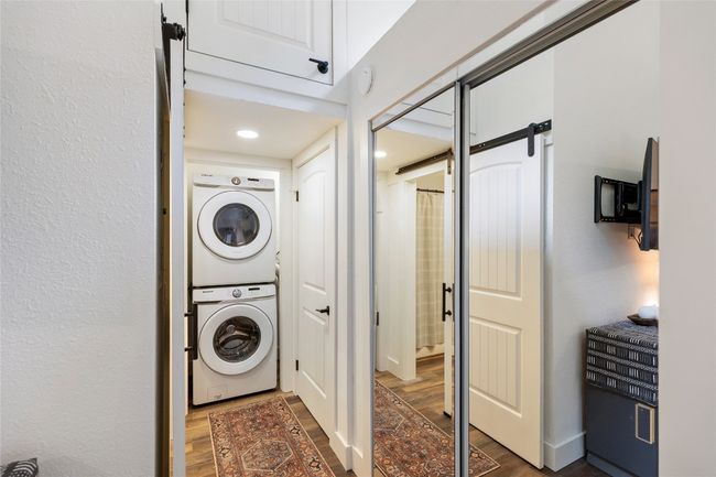 1909 - 260 River Run, Condo with 1 bedrooms, 1 bathrooms and null parking in Sapphire NC | Image 22