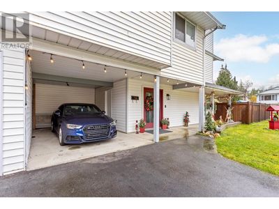 2920 Coventry Cres, Home with 4 bedrooms, 3 bathrooms and 2 parking in Port Coquitlam BC | Image 3