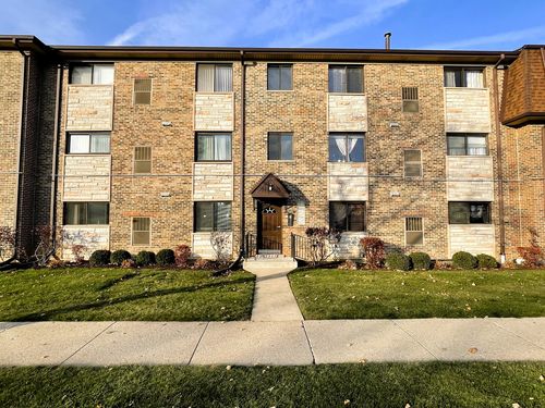 1b-7604 W Lawrence Avenue, Harwood Heights, IL, 60706 | Card Image