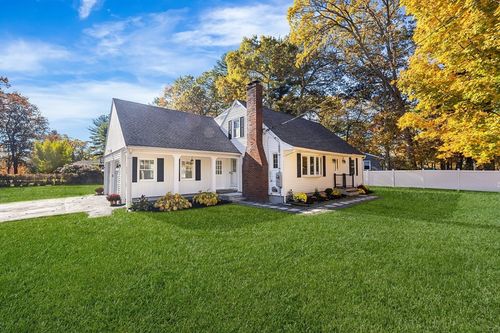 248 Riverneck Rd, Chelmsford, MA, 01824-2832 | Card Image