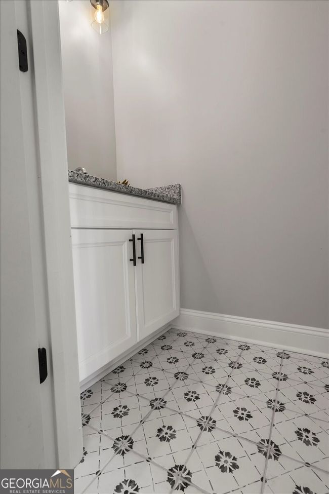 321 S Madison Ave, Townhouse with 4 bedrooms, 3 bathrooms and null parking in Monroe GA | Image 23