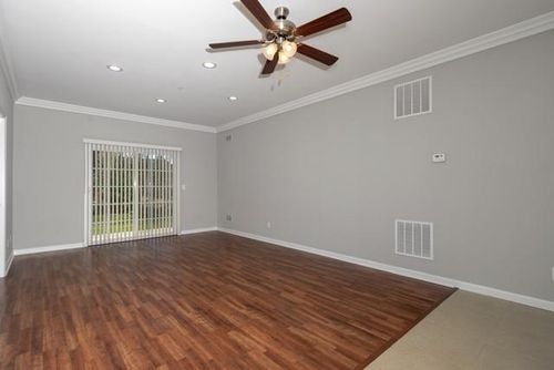 33-255 Wading River Hollow Rd, Ridge, NY, 11961-2317 | Card Image