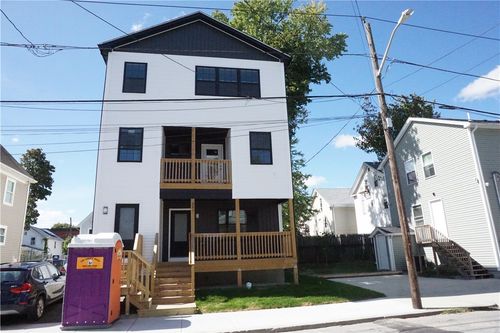 391 Cahill St, Providence, RI, 02905-2030 | Card Image