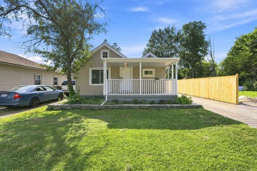 2950 Hartline Drive Drive, Rochester, MI, 48309 | Card Image