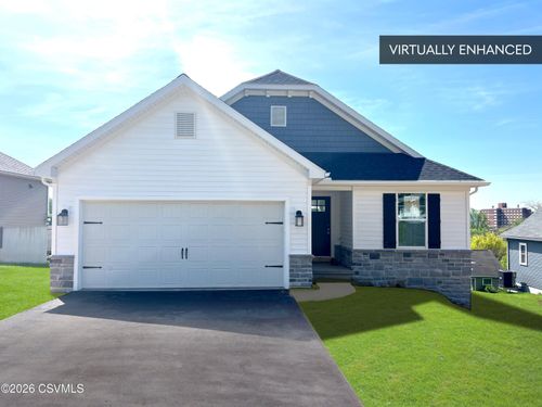 712 Country Club Dr, Bloomsburg, PA, 17815-8592 | Card Image