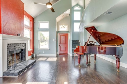 5628 Shady Springs Trl, Fort Worth, TX, 76179-3724 | Card Image