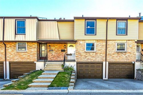 124-10 Angus Rd, Hamilton, ON, L8K6K3 | Card Image