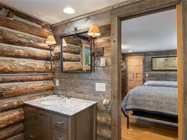Guest Bathroom | Image 33