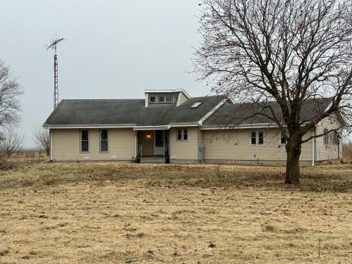 10940 S Dwight Rd, Dwight, IL, 60420-9689 | Card Image