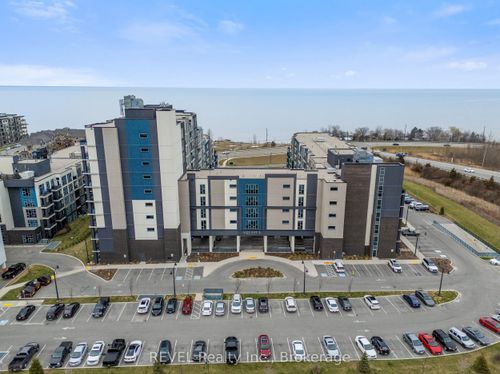 410-16 Concord Pl, Grimsby, ON, L3M0G6 | Card Image