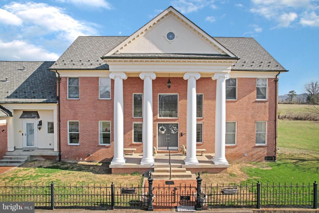 Residential in RAWLINGS 2