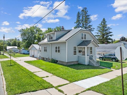 413 N Vine Avenue, Marshfield, WI, 54449 | Card Image