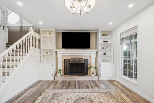 9365 210 St, Langley, BC, V1M1W2 | Card Image