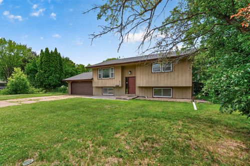 6709 Colorado Ave N, Brooklyn Park, MN, 55429-1519 | Card Image