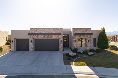 1525 W Pocket Mesa Dr, St George, UT, 84770-1331 | Card Image
