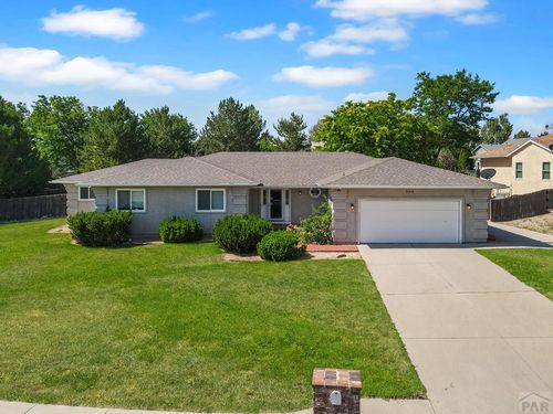 204 Bridle Trl, Pueblo, CO, 81005-2950 | Card Image