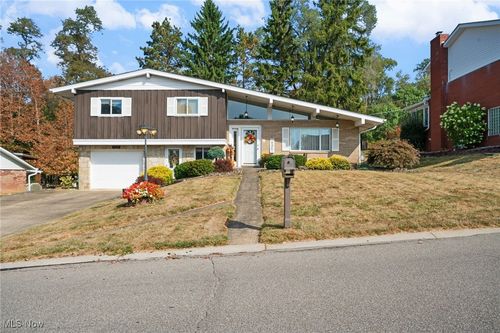 229 Meadowbrook Dr, Wintersville, OH, 43953-3839 | Card Image