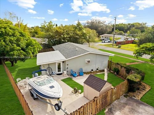 1864 Sw 37th Ave, Fort Lauderdale, FL, 33312-4218 | Card Image