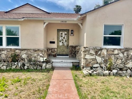 19550 Vanowen, Reseda, CA, 91335 | Card Image