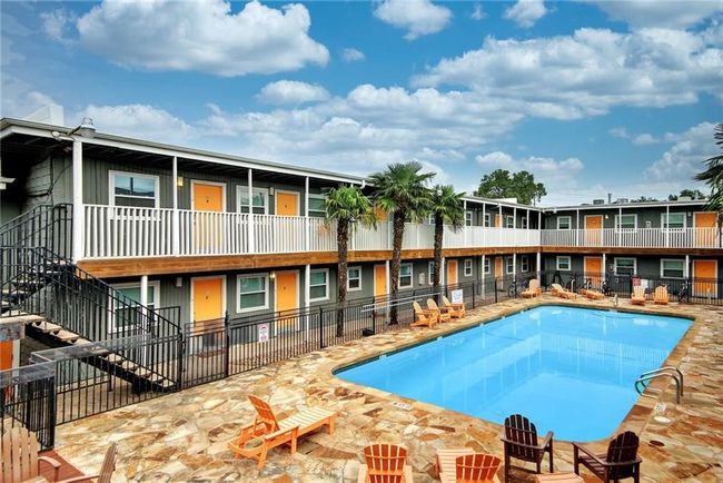 APT-228 - 2401 Manor Rd, Condo with 1 bedrooms, 1 bathrooms and null parking in Austin TX | Image 4