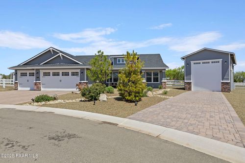 1450 Henry Dr, Chino Valley, AZ, 86323-8256 | Card Image