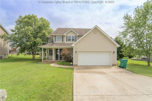 40 Prado Dr, Hurricane, WV, 25526-1084 | Card Image