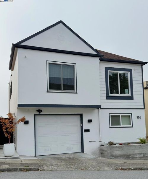 105 Skyview Way, San Francisco, CA, 94131-1228 | Card Image