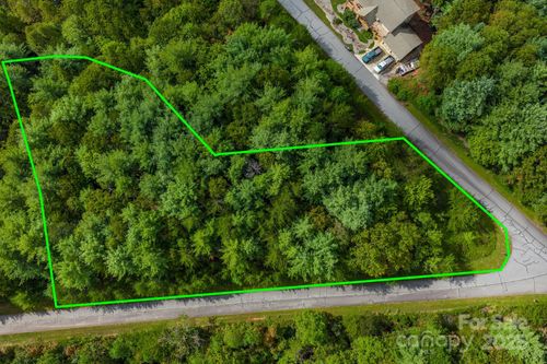 24-913 Bear Cliff Dr, Nebo, NC, 28761 | Card Image