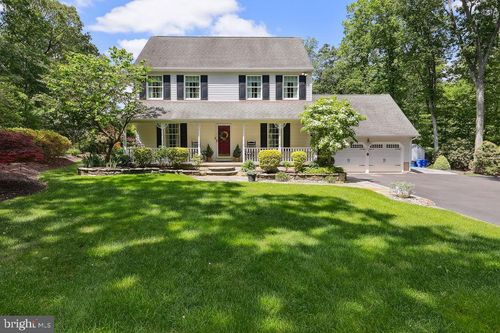 124 Strawberry Dr, Shamong, NJ, 08088-8625 | Card Image
