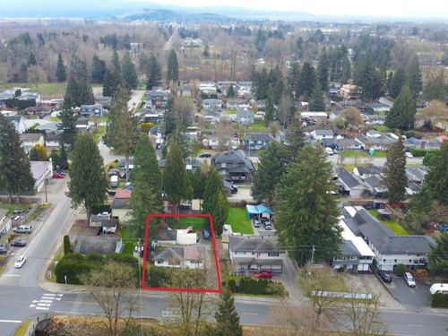 3684 Cedar Dr, Port Coquitlam, BC, V3B3C9 | Card Image