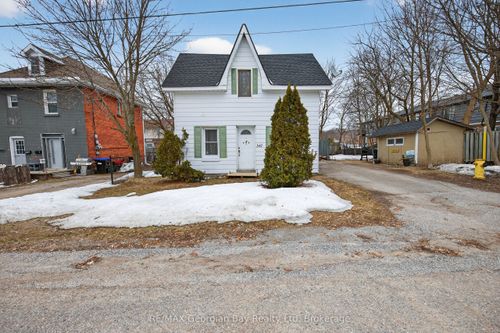 547 Nelson Street, Midland, ON, L4R3L7 | Card Image