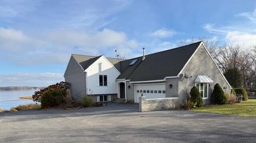 17 Dumont Rd, Champlain, NY, 12919-6247 | Card Image