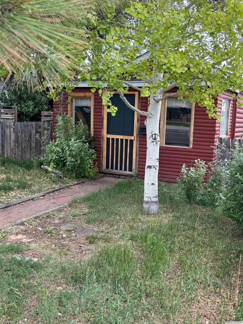 864 N Pine Street, Laramie, WY, 82072 | Card Image