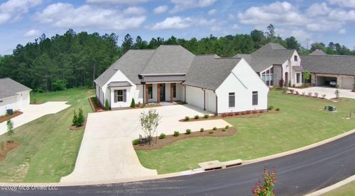 629 Big Valley Loop, Flowood, MS, 39232-1279 | Card Image