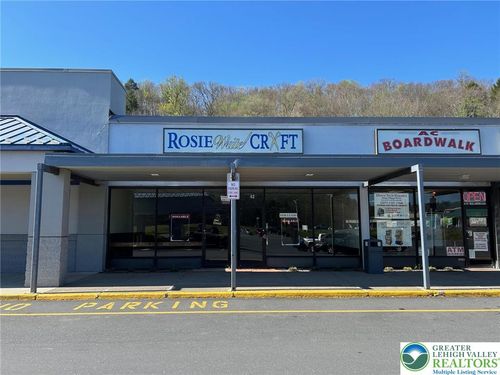 42 Kings Village, MINERSVILLE, PA, 17954 | Card Image