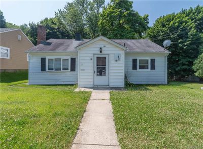 View of front of house with a front yard | Image 1