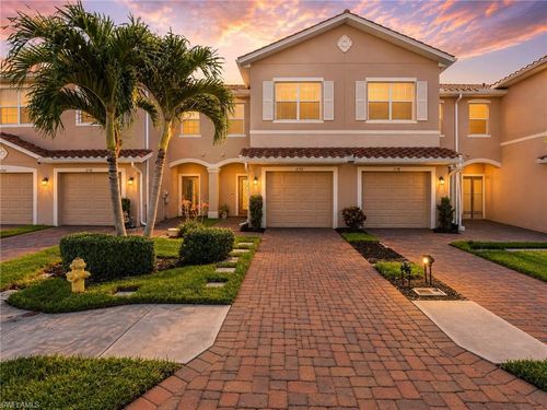 2722 Citrus St, NAPLES, FL, 34120-5357 | Card Image