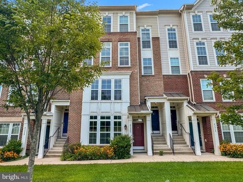 43520 Stonecliff Ter, CHANTILLY, VA, 20152-1800 | Card Image