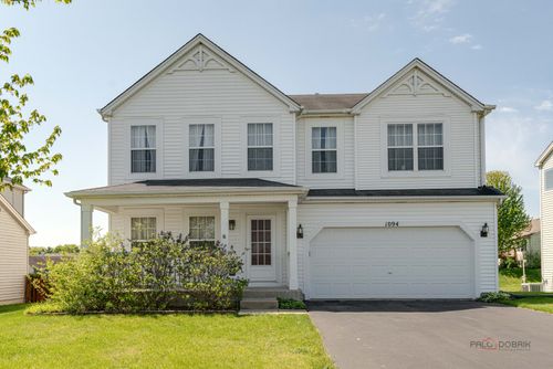 1094 Holly Dr, Antioch, IL, 60002-6440 | Card Image