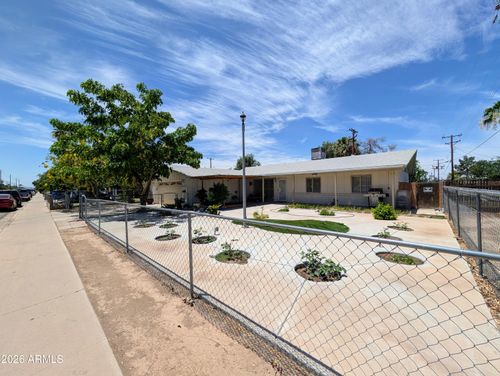 7364 N 39th Ave, Phoenix, AZ, 85051-8221 | Card Image