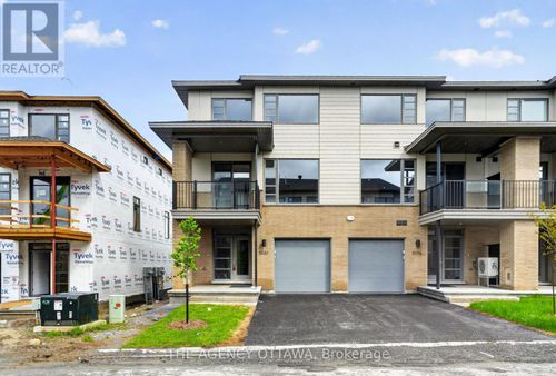 3061 Showcase Crescent, Ottawa, ON, K4M0S1 | Card Image