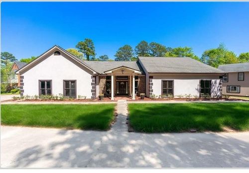 2320 Copper Trail Ln, Buford, GA, 30519-4666 | Card Image