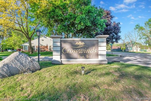 38804 Golfview Dr E, Clinton Township, MI, 48038-3436 | Card Image