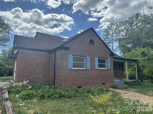 1203 Hibriten Dr Se, Lenoir, NC, 28645-6270 | Card Image