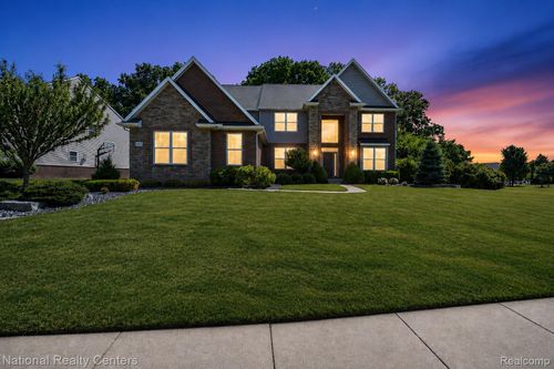 58160 International Dr, South Lyon, MI, 48178-8633 | Card Image