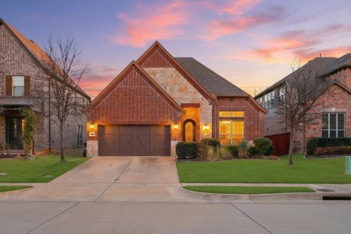 4366 Vineyard Creek Dr, Grapevine, TX, 76051-1128 | Card Image