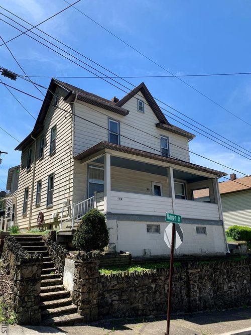 130 Hagen St, Johnstown, PA, 15906-1521 | Card Image